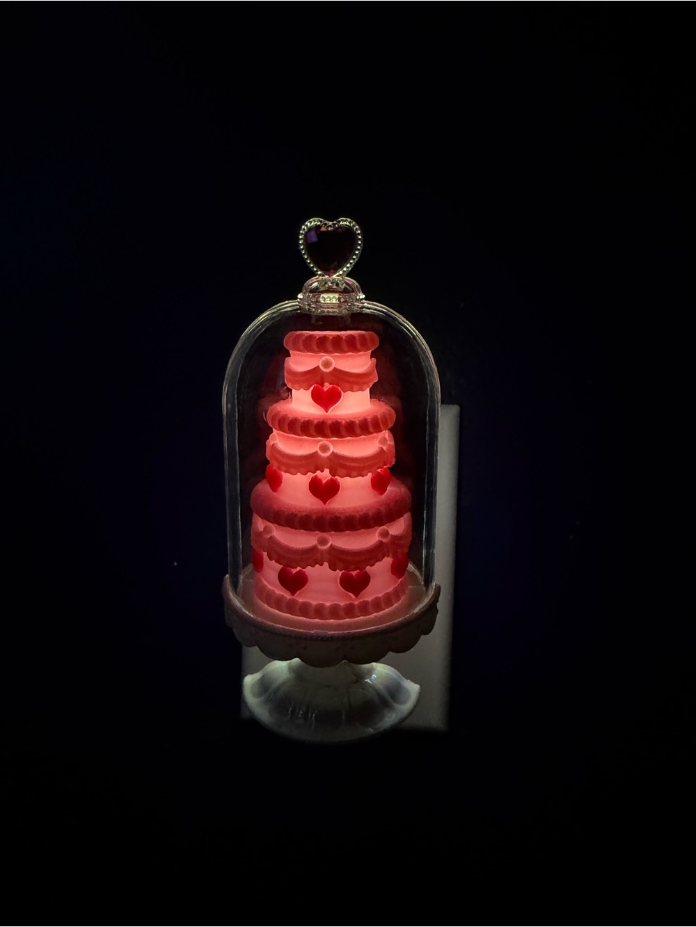 Bath & Body Works Pink and Red Heart Cake Nightlight